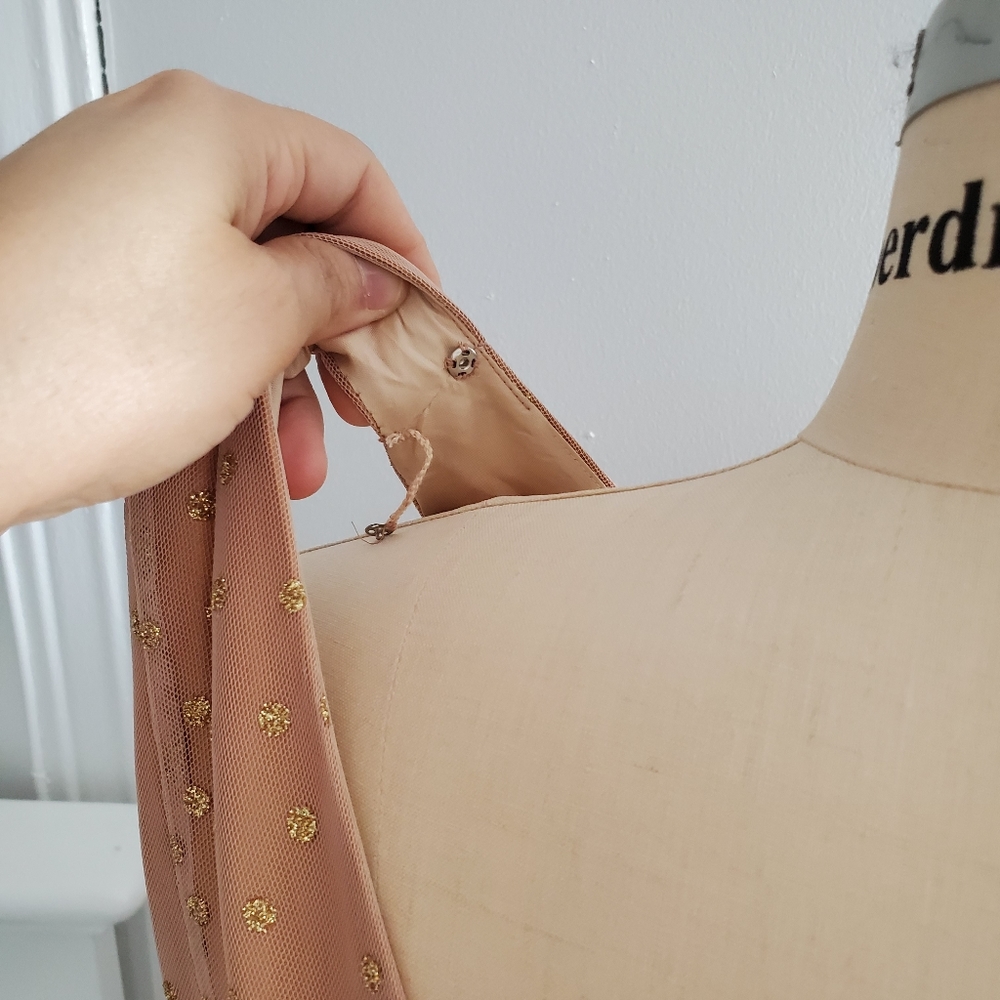 Long Dress. - Picture 5 of 5